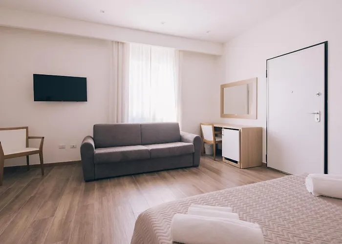 Guest house La Promenade & Olbia