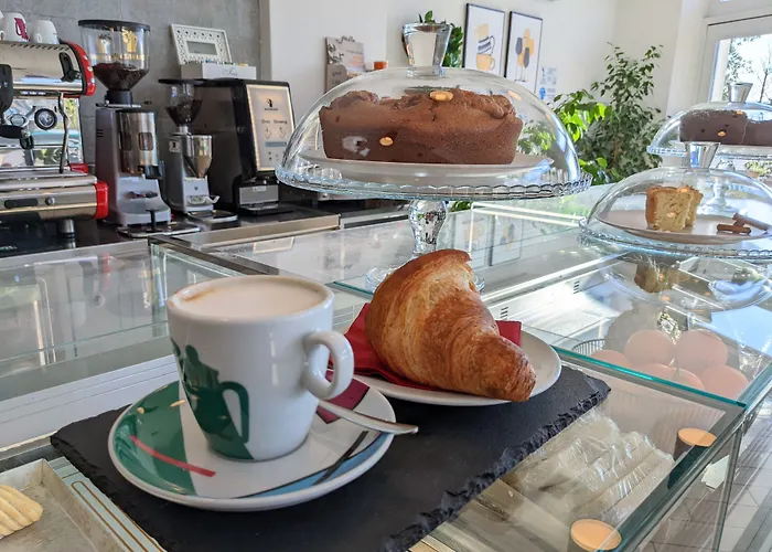 La Promenade & Guest house 4*